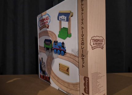 Thomas Wooden Railway - Figure of 8 Starter Pack